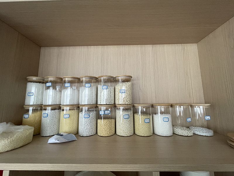 產(chǎn)品展柜